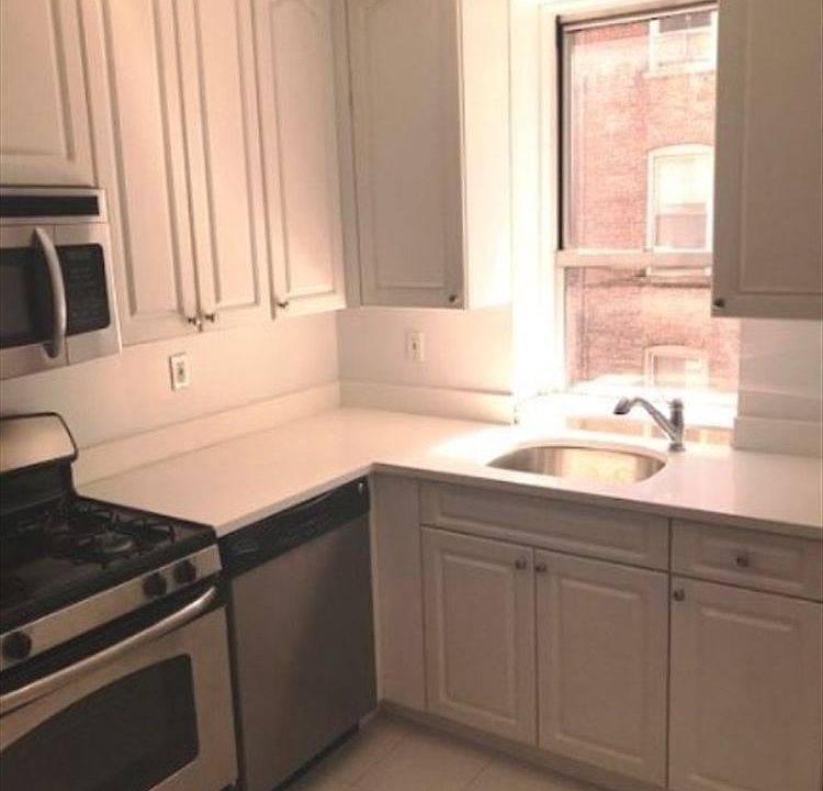 1st image of 317 W 93rd St APT 5D