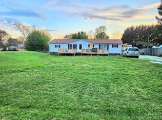 140 Carolina Pl, Shelby, NC 28152