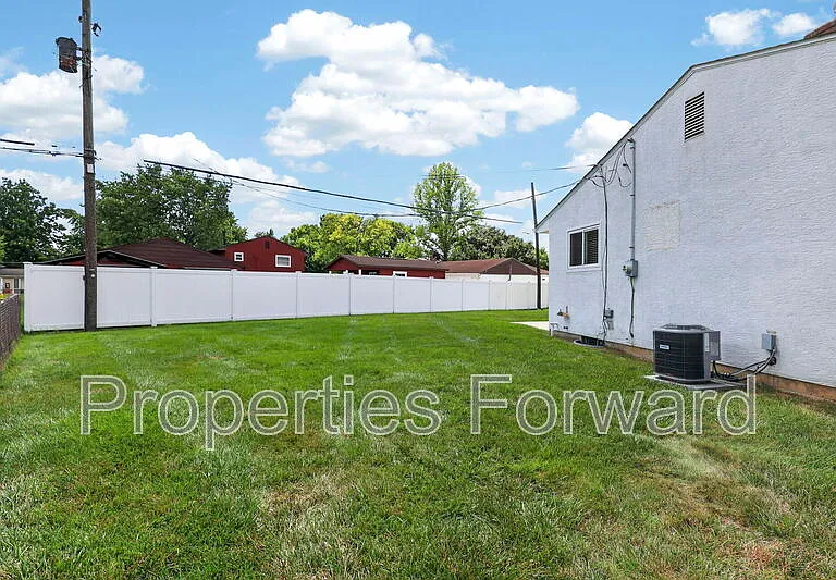 3127 Thomas Ave — Photo 35