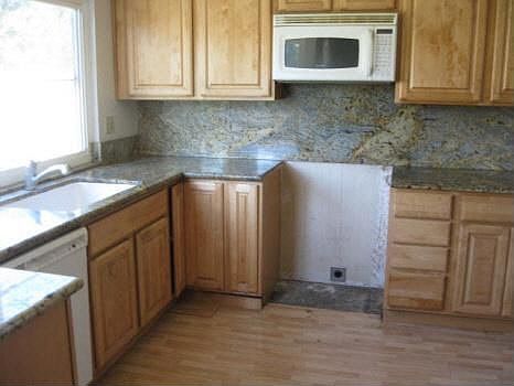 3rd image of 2509 E Alki Pl