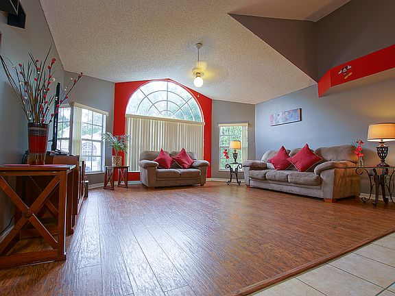 2nd image of 5004 Laguna Bay Cir APT 50
