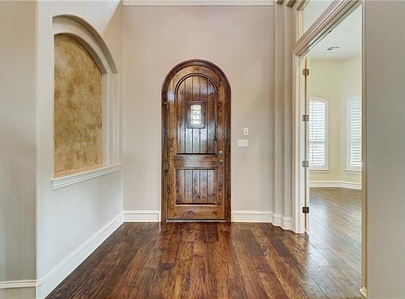 5th image of 1608 Lakecliff Hills Ln
