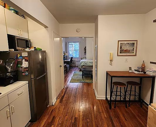 217 E 89th St APT 3C, New York, NY 10128 | Zillow