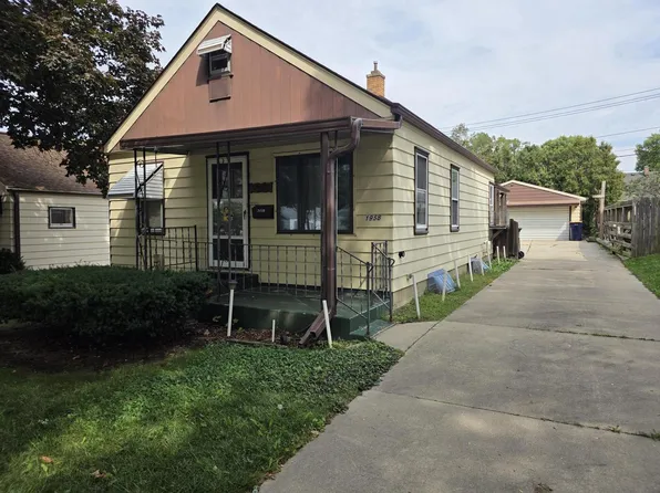 1958 S 97th STREET, West Allis, WI 53227