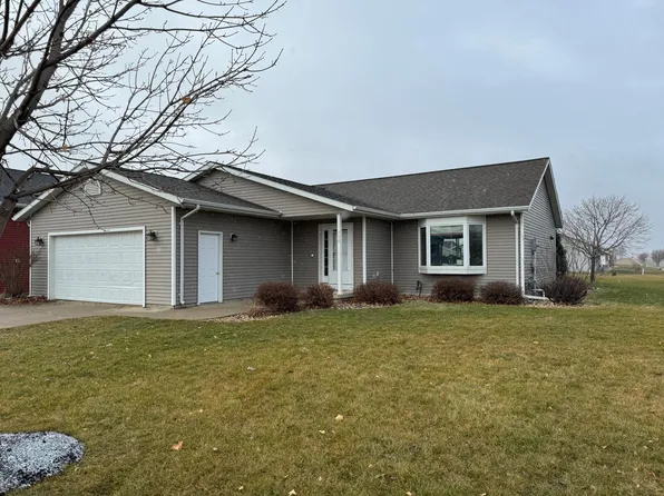 300 Athens Ave, Marshall, MN 56258