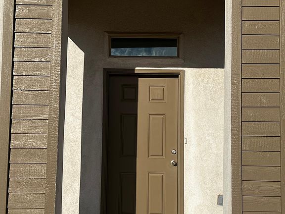 5th image of 4584 Mark Avizo St
