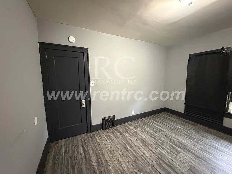 619 Harmon St — Photo 11