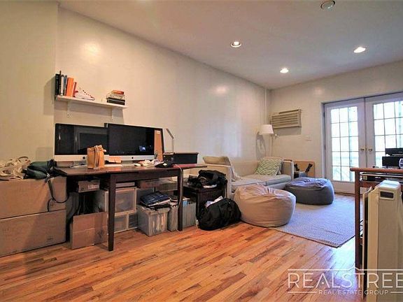 3rd image of 283 Sackett St #3RR