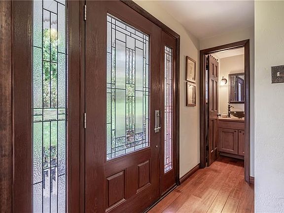 4th image of 3492 Ivy Hill Ln