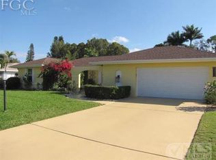5211 Selby Dr, Fort Myers, FL 33919