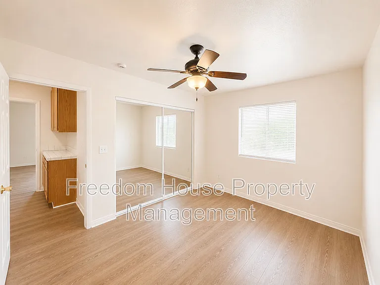 3066 Mount Charleston Dr — Photo 30