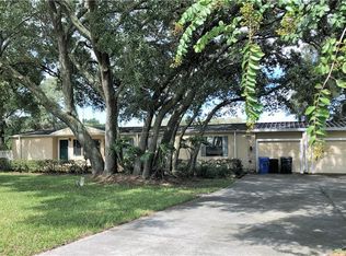15406 Manning Dr, Tampa, FL 33613