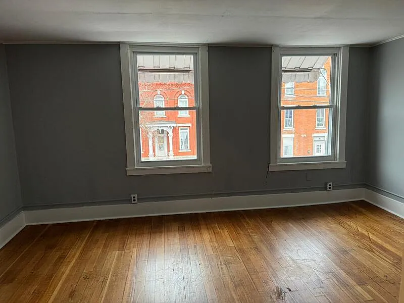 1 bed, 1.0 bath, $850 — Photo 1