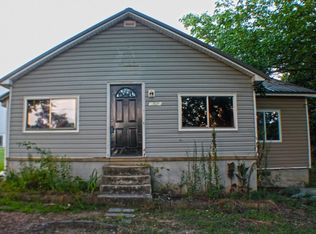 1320 Mission Rd, Cartersville, GA 30120