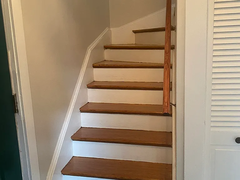 43 Rowell Ave — Photo 4