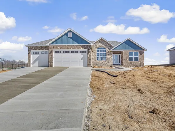 404 Hayden Dr, Waterloo, IL 62298