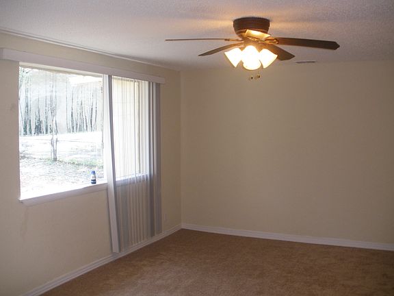 3rd image of 6374 Restlawn Dr