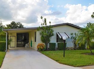 543 Charlemagne Blvd, Naples, FL 34112