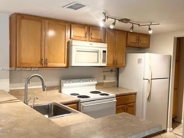 10709 Cleary Blvd APT 105, Fort Lauderdale, FL 33324