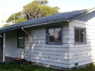 7499 S Bank Rd, Crescent City, CA 95531