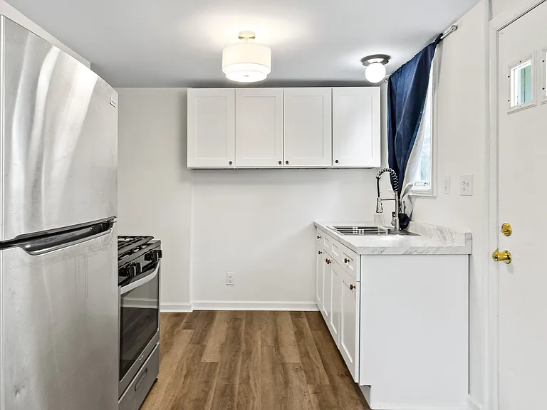 1725 E Frankfort St #1725 — Photo 6