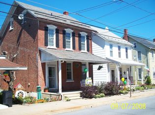 37 W 2nd St, Alburtis, PA
