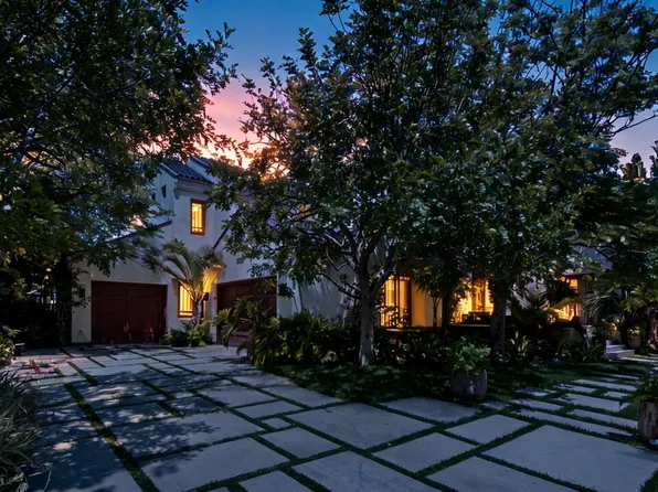 13947 Durham Rd, Beverly Hills, CA 90210