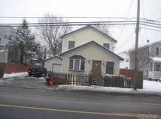 95 E Pulaski Rd, Huntington Station, NY 11746