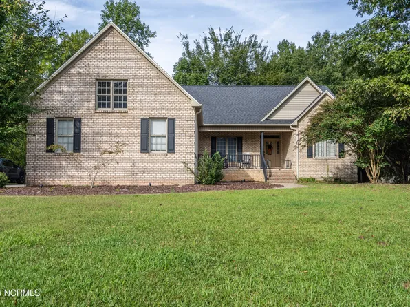 106 Lugano Road, New Bern, NC 28560