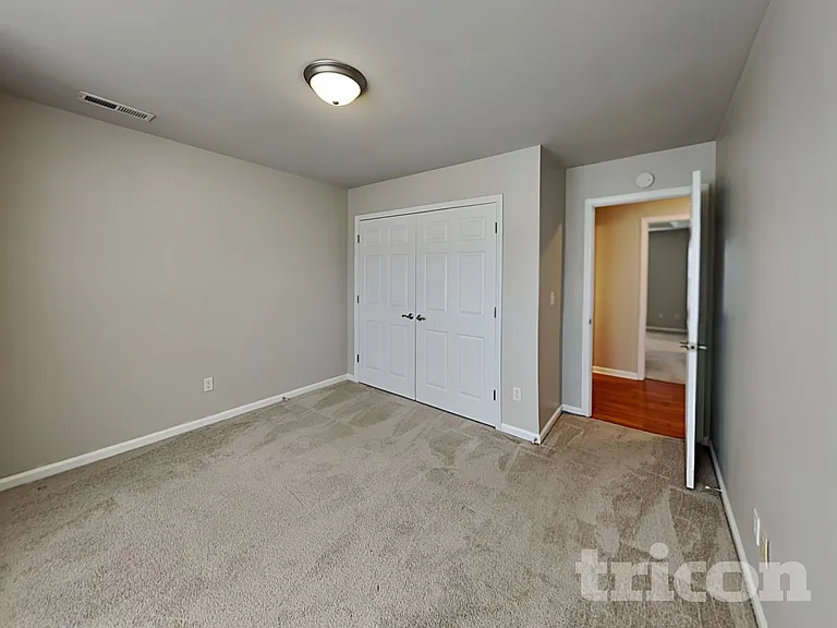 4904 Valley Trail Ct — Photo 11