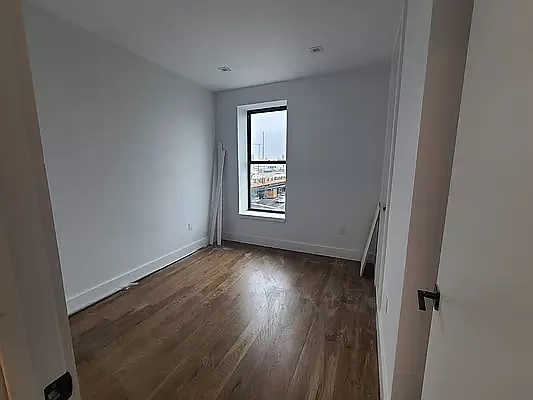 Rented by Rennit Inc. | media 3