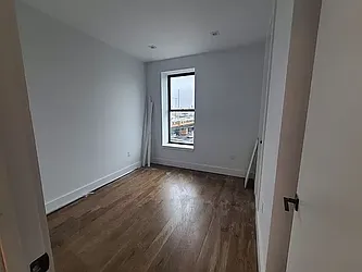 Rented by Rennit Inc.