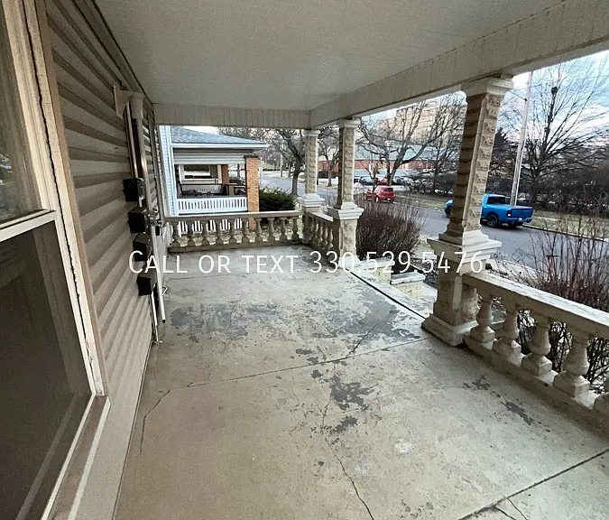34 Grand Ave #3 — Photo 7