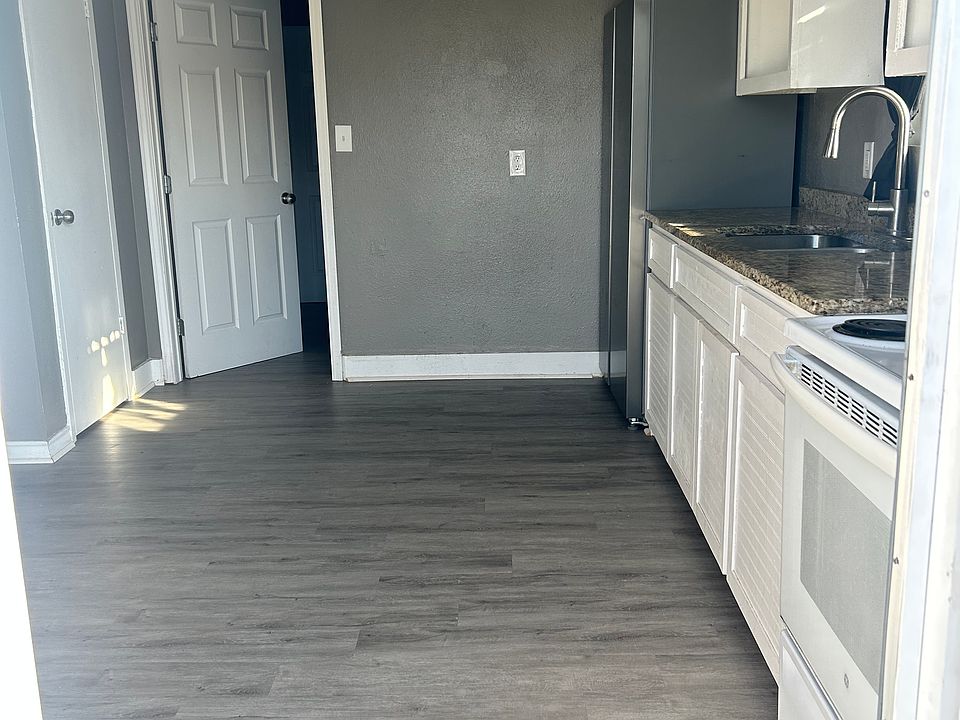 1st image of 4630 Angela Dr #D