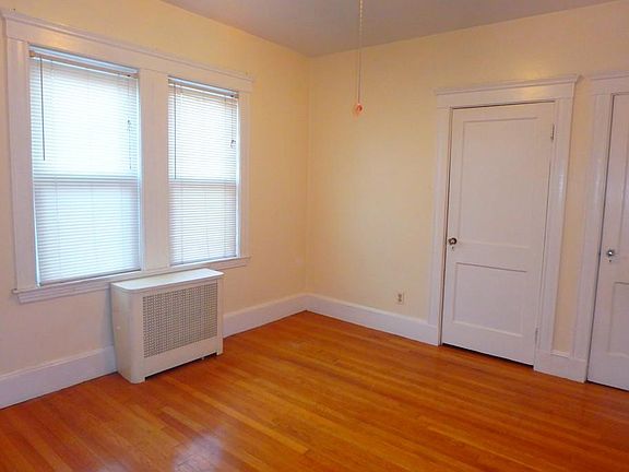 3rd image of 11 Briggs St #0
