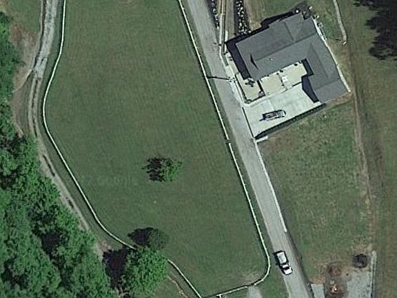2nd image of 127 Red Bird Ln