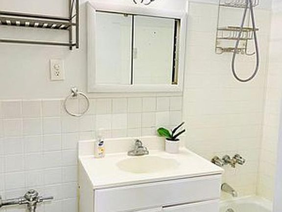 5th image of 144-63 35th Ave #6A