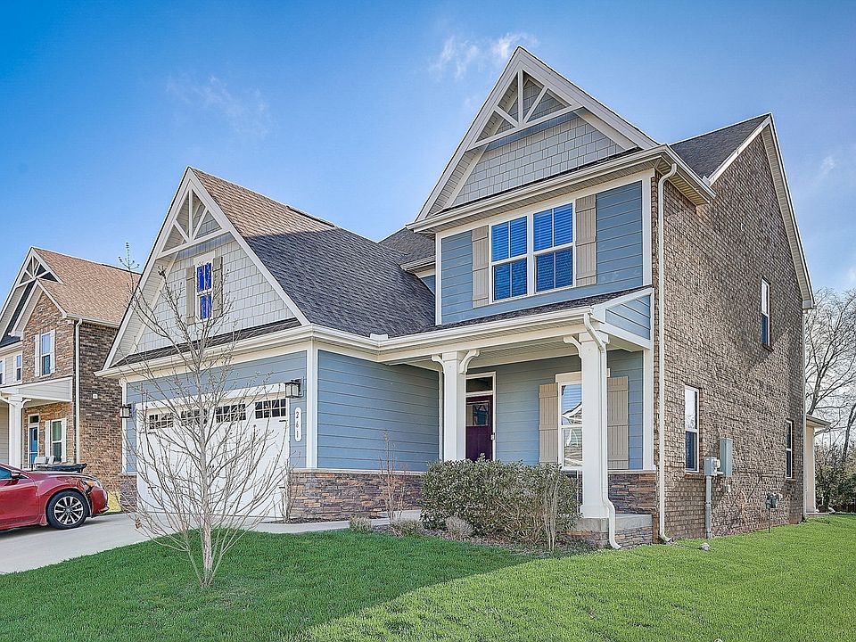 1st image of 261 Grassy Glen Dr
