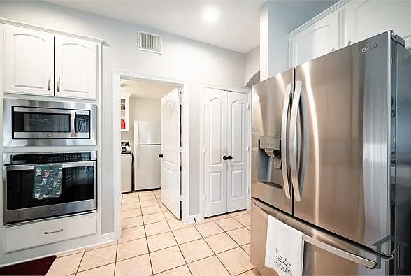 5810 Misty Island Ct — Photo 19