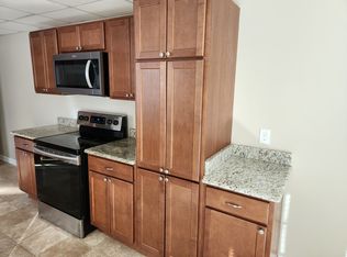 103 Thornewood Dr, Cary, NC 27518