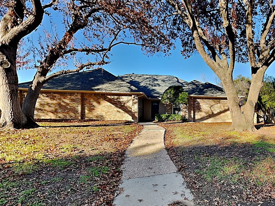 1st image of 2405 Brennan Dr
