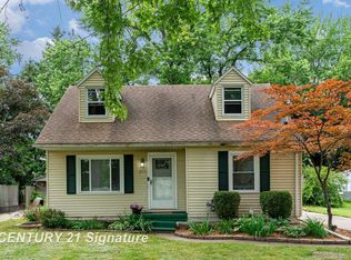 2113 Coolidge Ave, Saginaw, MI 48603