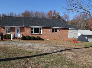 9900 Salem Church Rd, North Chesterfield, VA 23237