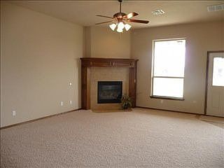 2nd image of 1904 Hebron Ct