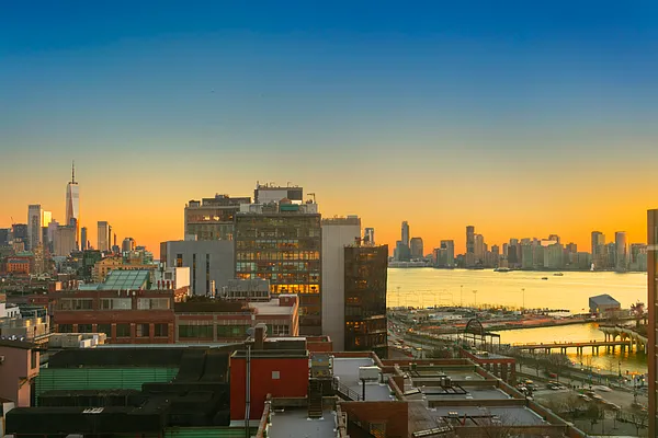 Sold by Compass | media 4