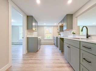 30 W Elm St #7, Yarmouth, ME 04096