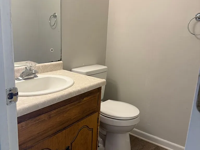 208 Highland Park Drive — Photo 5