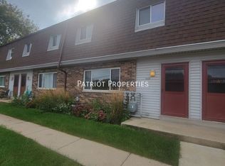 639 E Monroe Ave, Hartford, WI 53027