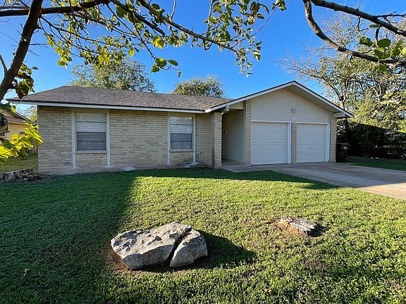 2nd image of 502 Buckskin Dr