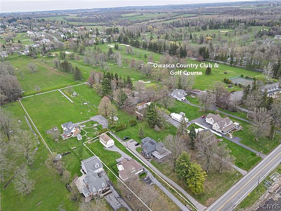 4th image of 6790 E Lake Rd